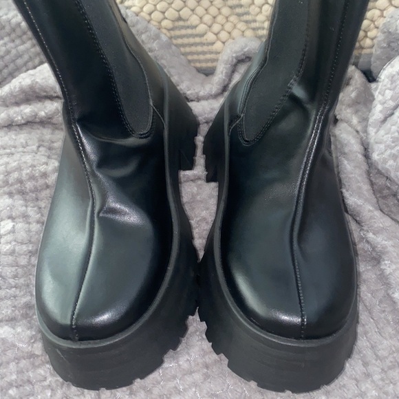 NWOT Asos Chunky Black Platform Mid-Thigh Combat Boots Size 7 - Picture 2 of 8